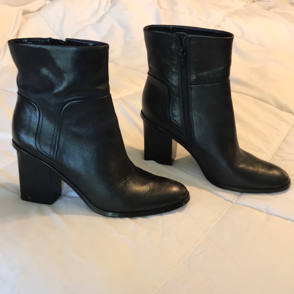 Nine West black boots